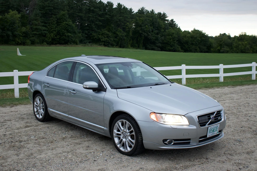 2008 Volvo S80 2nd Gen - Image 11 of 31