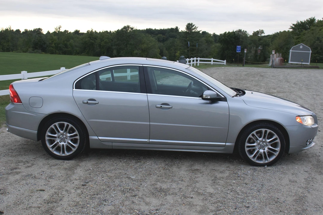 2008 Volvo S80 2nd Gen - Image 3 of 31