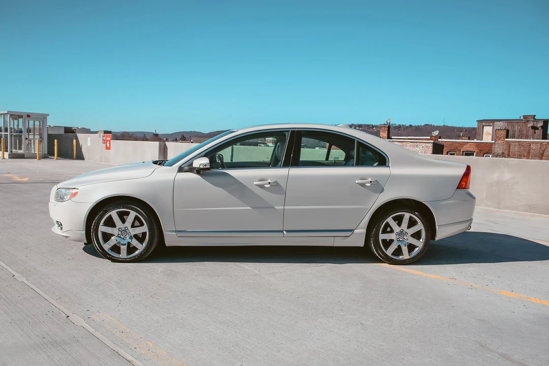 2008 Volvo S80 2nd Gen - Image 11 of 31