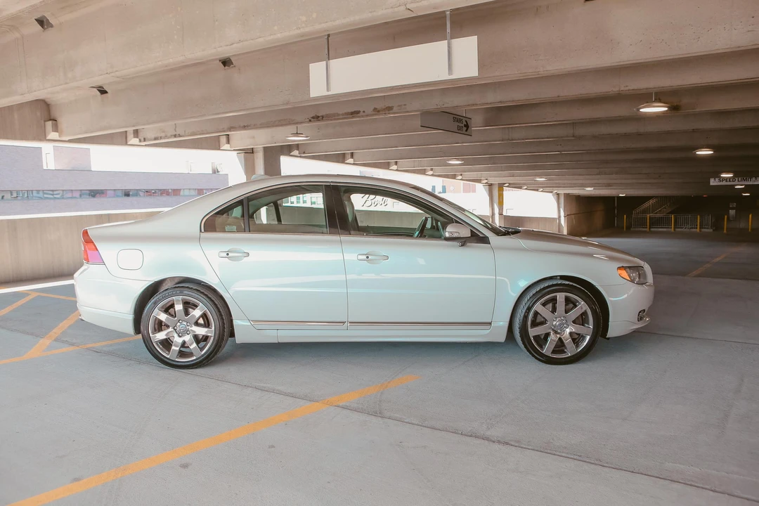 2008 Volvo S80 2nd Gen - Image 19 of 31