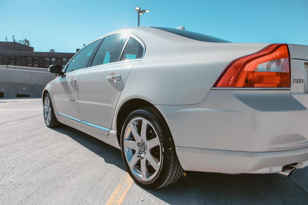 2008 Volvo S80 2nd Gen - Image 14 of 31