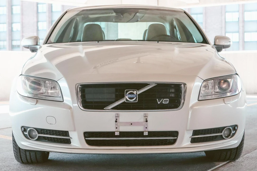 2008 Volvo S80 2nd Gen - Image 2 of 31