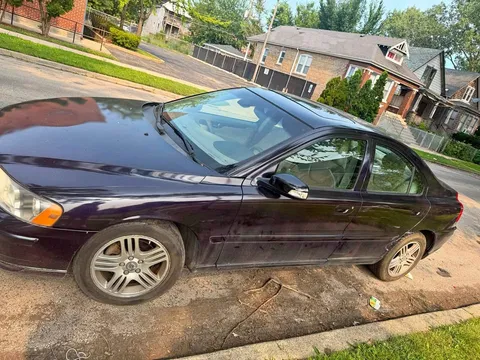 2008 Volvo S90 Sedan 4D