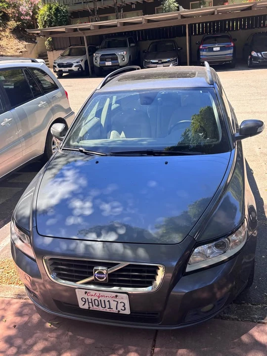 2008 Volvo V50 - Image 2 of 10