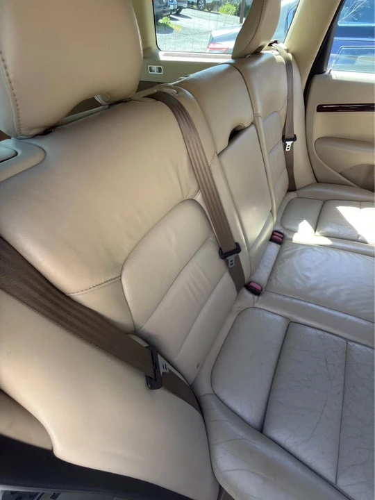 2008 Volvo V70 3rd Gen - Image 10 of 20