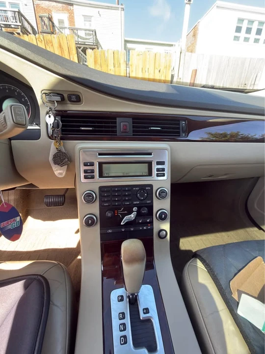 2008 Volvo V70 3rd Gen - Image 5 of 20