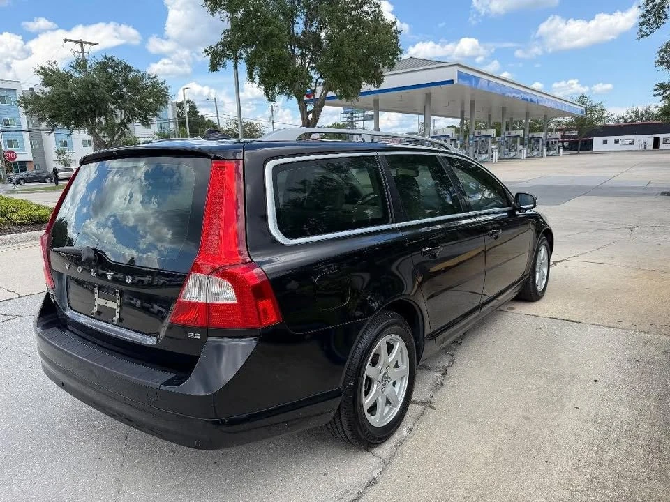 2008 Volvo V70 3rd Gen - Image 3 of 20