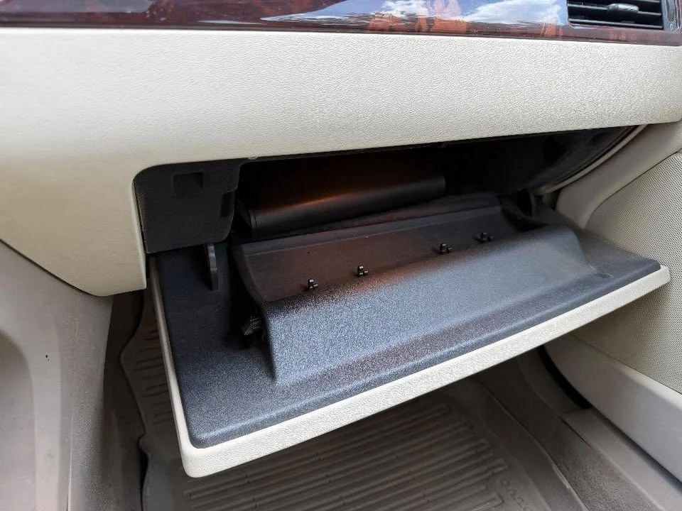 2008 Volvo V70 3rd Gen - Image 11 of 20