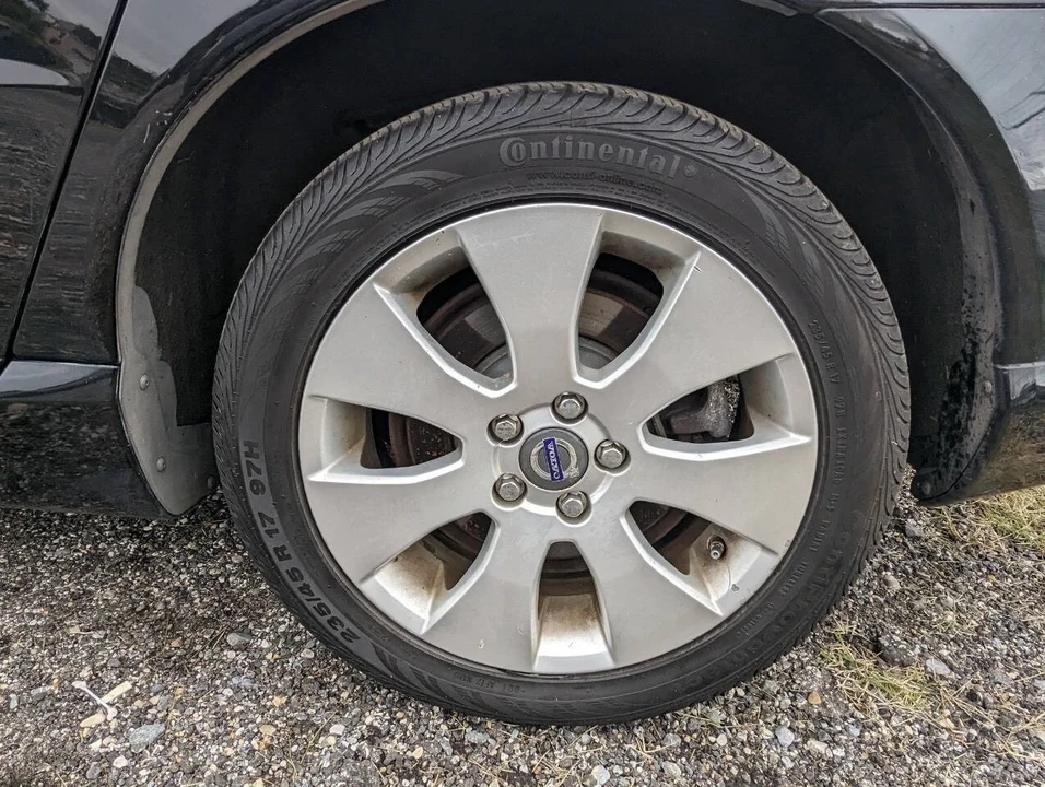 2008 Volvo V70 3rd Gen - Image 11 of 21