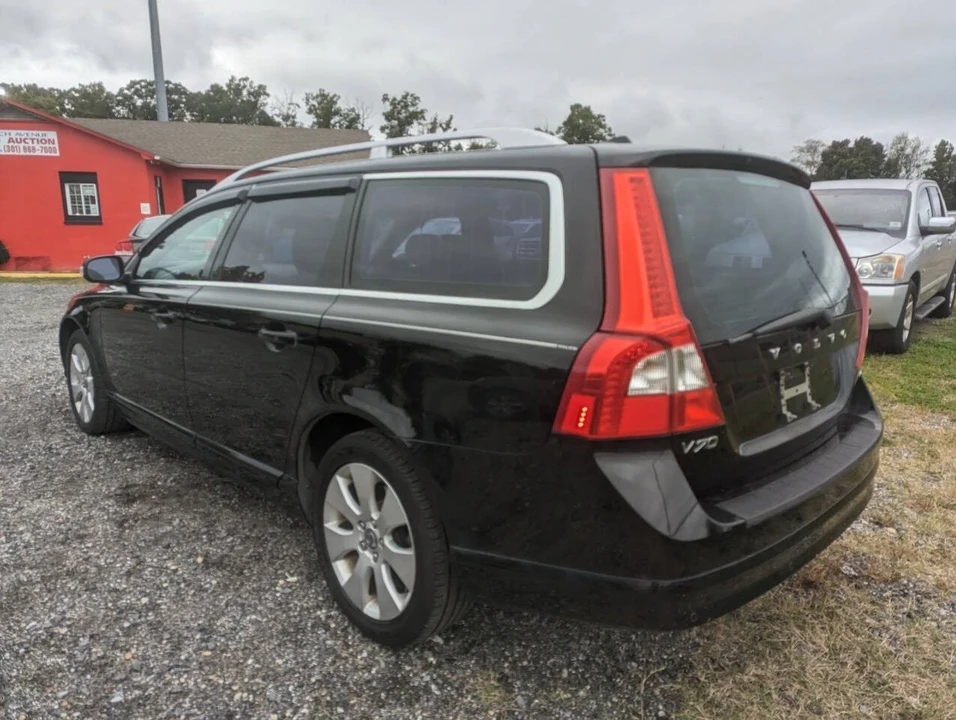 2008 Volvo V70 3rd Gen - Image 3 of 21