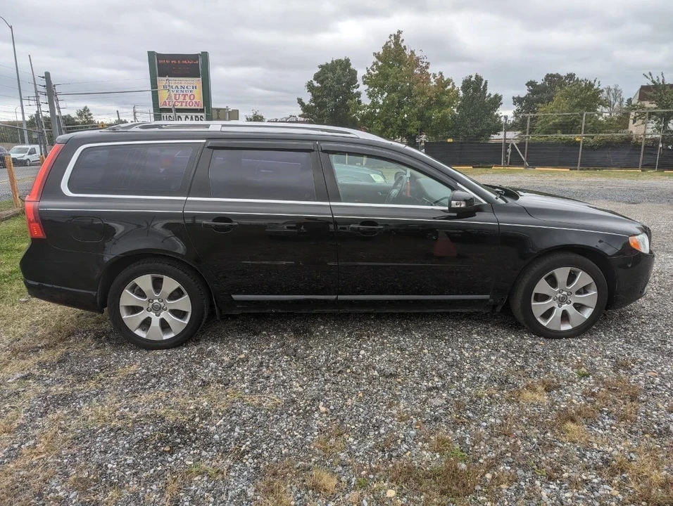 2008 Volvo V70 3rd Gen - Image 6 of 21