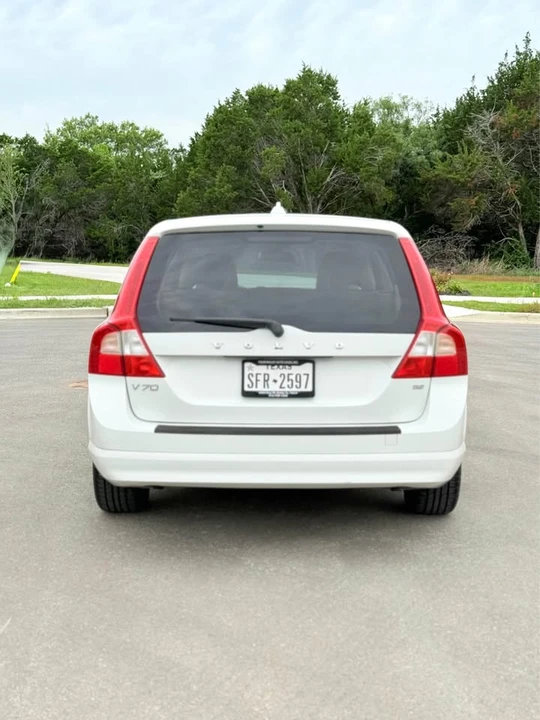 2008 Volvo V70 3rd Gen - Image 4 of 21