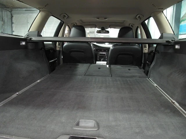2008 Volvo XC70 3rd Gen - Image 30 of 31