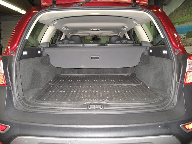 2008 Volvo XC70 3rd Gen - Image 21 of 31