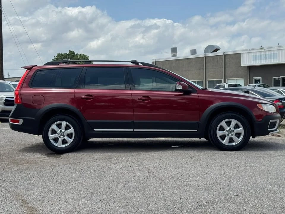 2008 Volvo XC70 3rd Gen - Image 4 of 13