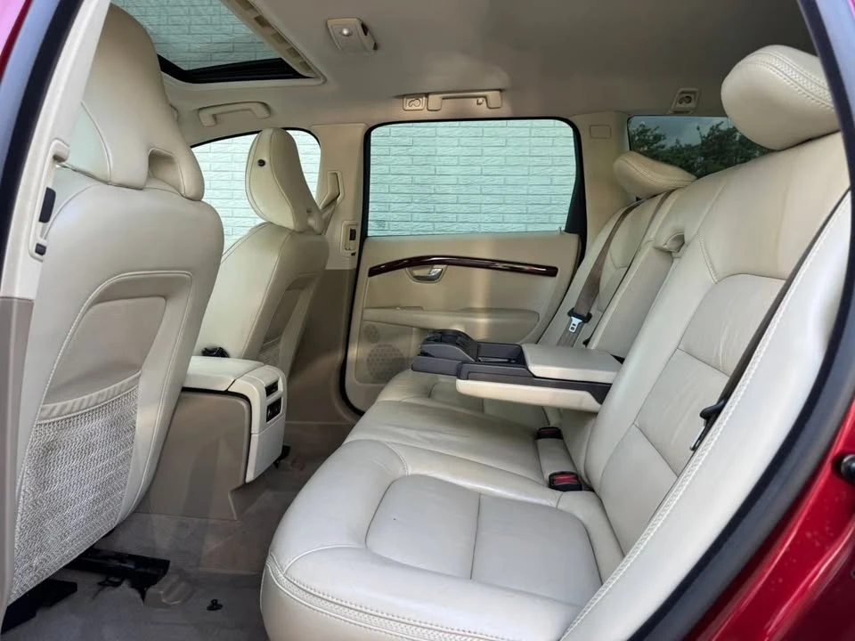 2008 Volvo XC70 3rd Gen - Image 8 of 13