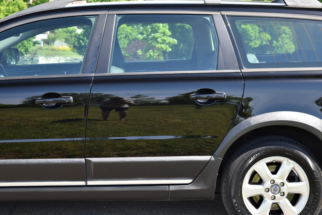 2008 Volvo XC70 3rd Gen - Image 19 of 31