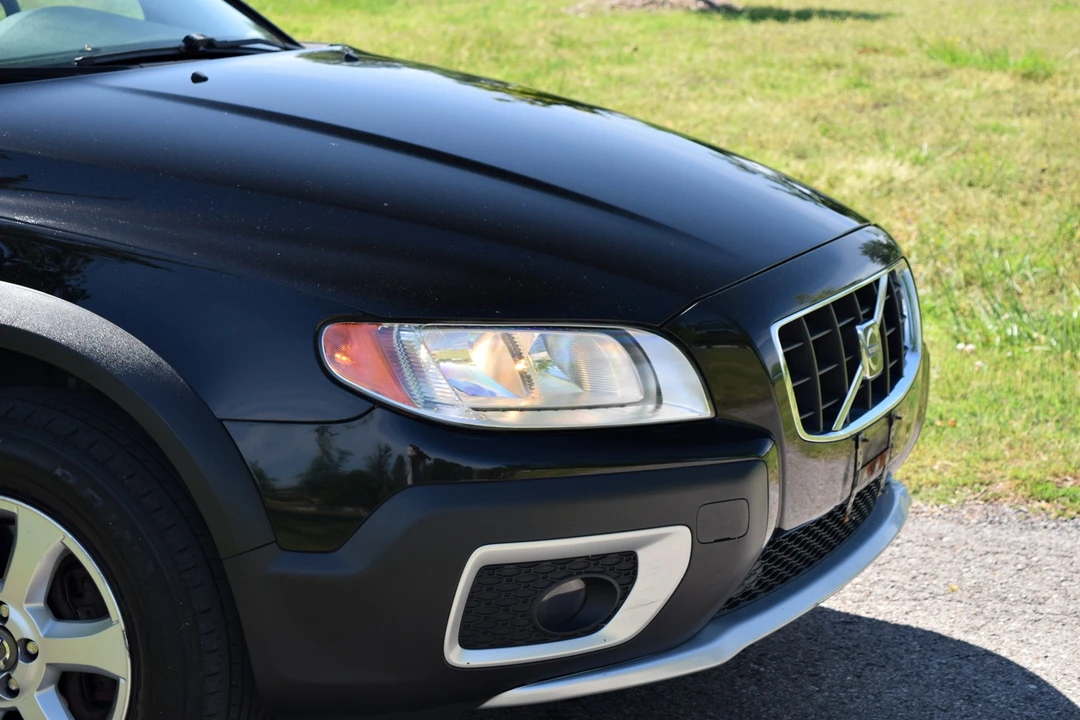 2008 Volvo XC70 3rd Gen - Image 12 of 31