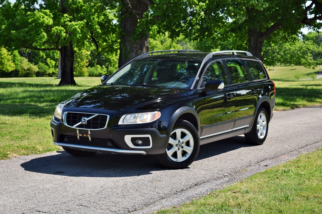 2008 Volvo XC70 3rd Gen - Image 3 of 31