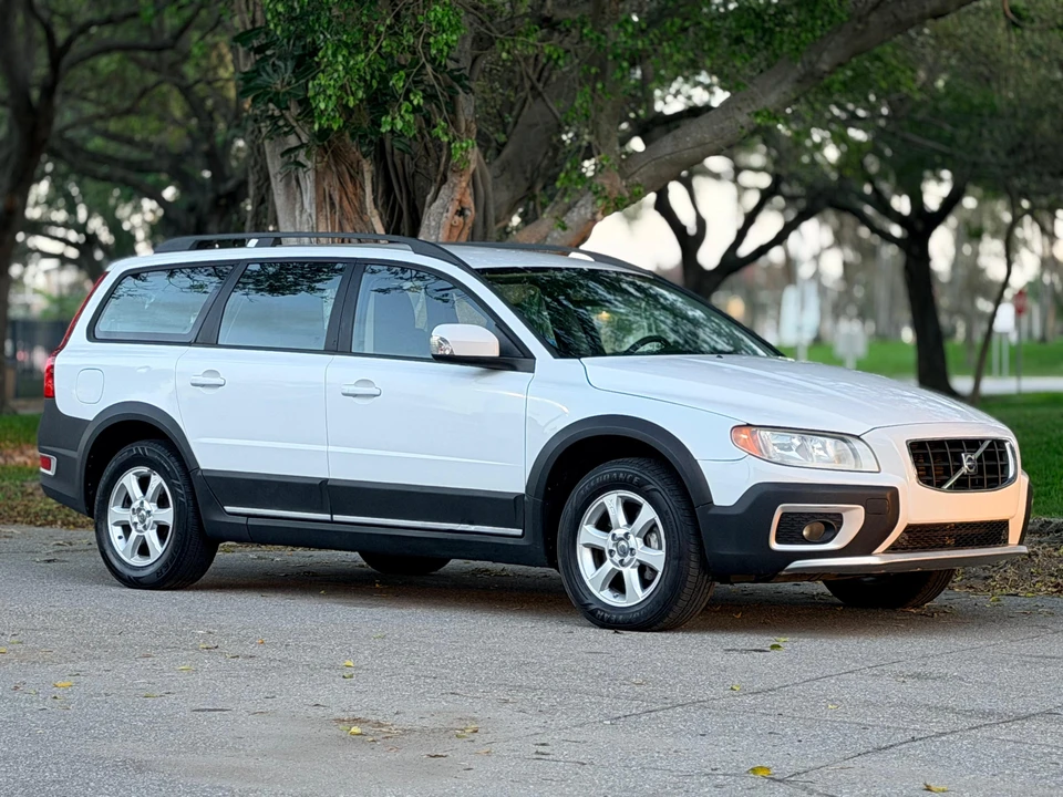 2008 Volvo XC70 3rd Gen - Image 24 of 31