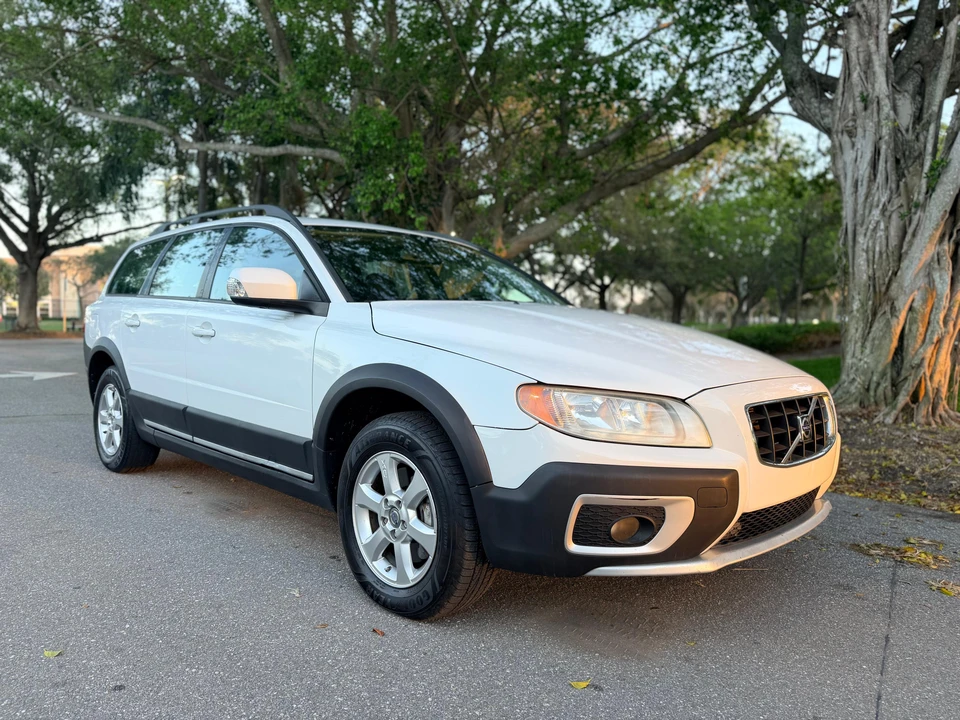 2008 Volvo XC70 3rd Gen - Image 27 of 31