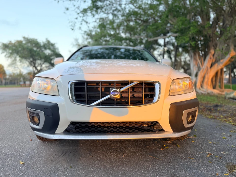 2008 Volvo XC70 3rd Gen - Image 8 of 31