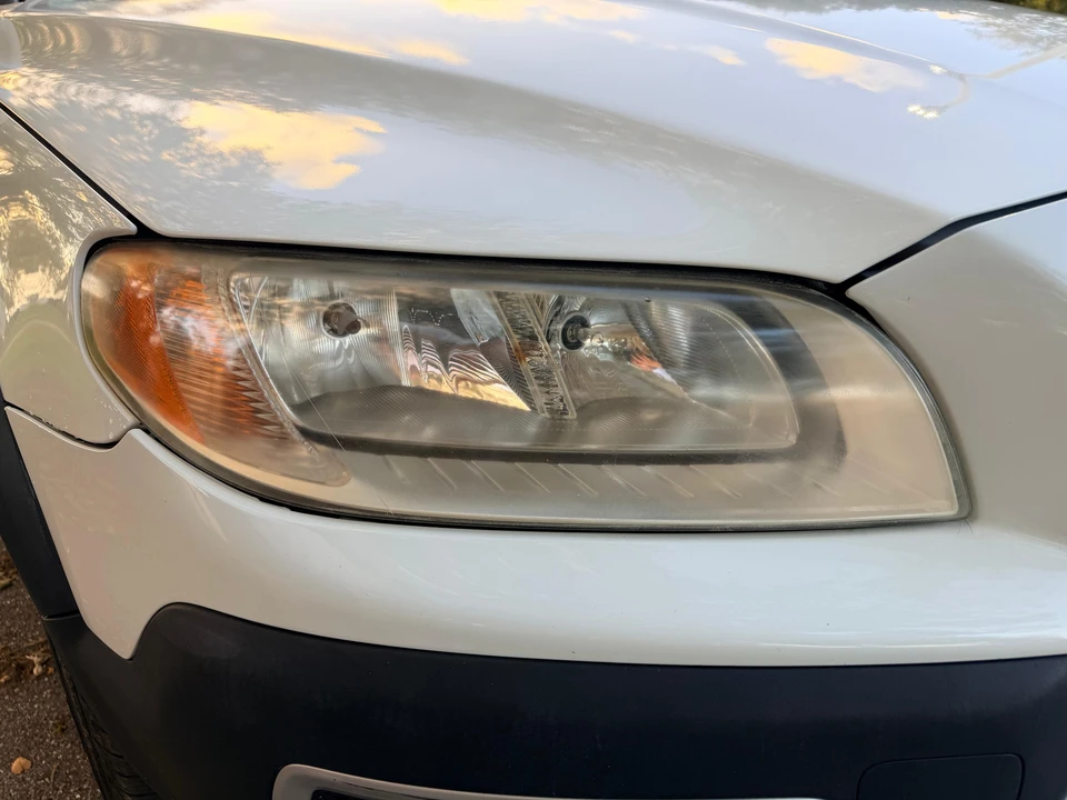 2008 Volvo XC70 3rd Gen - Image 30 of 31