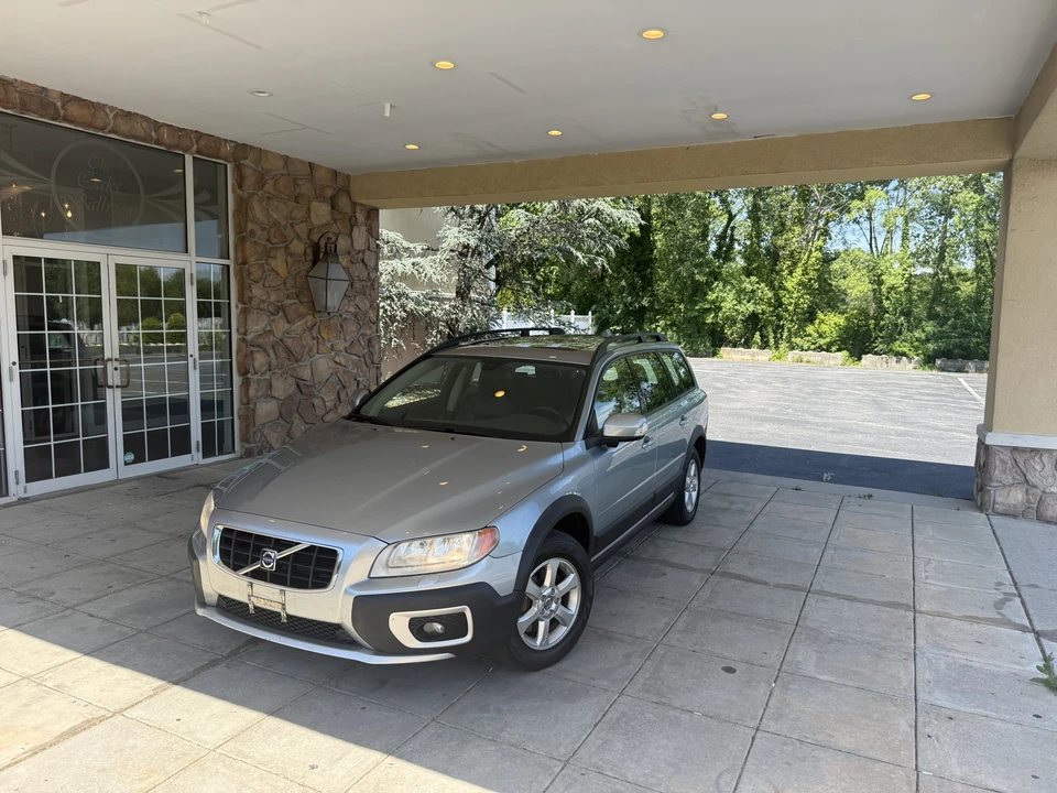 2008 Volvo XC70 3rd Gen - Image 4 of 31