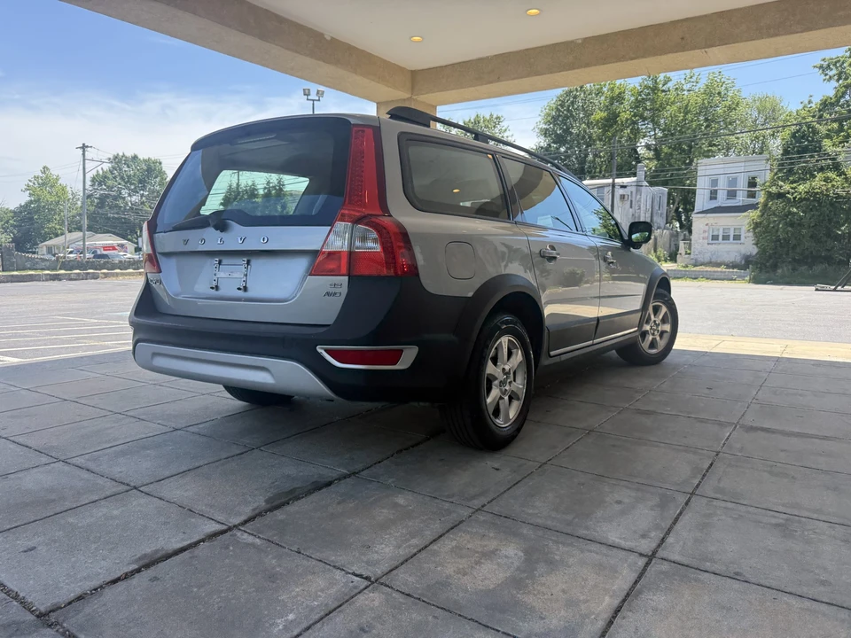 2008 Volvo XC70 3rd Gen - Image 15 of 31