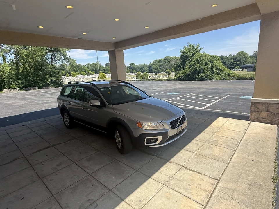 2008 Volvo XC70 3rd Gen - Image 22 of 31