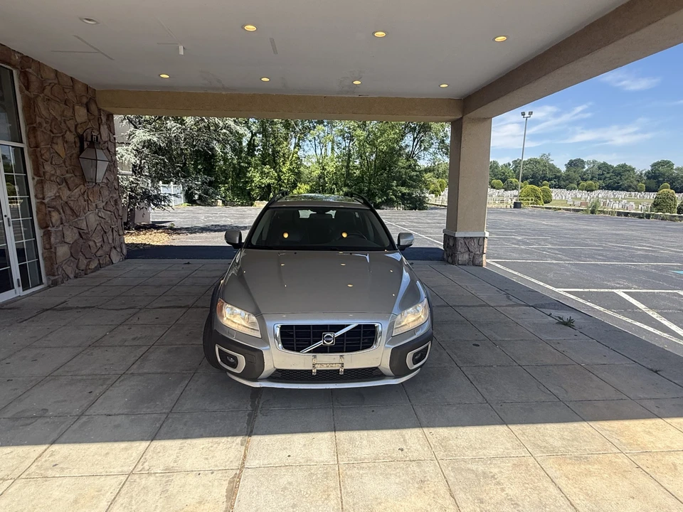 2008 Volvo XC70 3rd Gen - Image 25 of 31