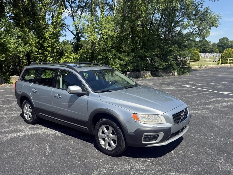 2008 Volvo XC70 3rd Gen - Image 30 of 31