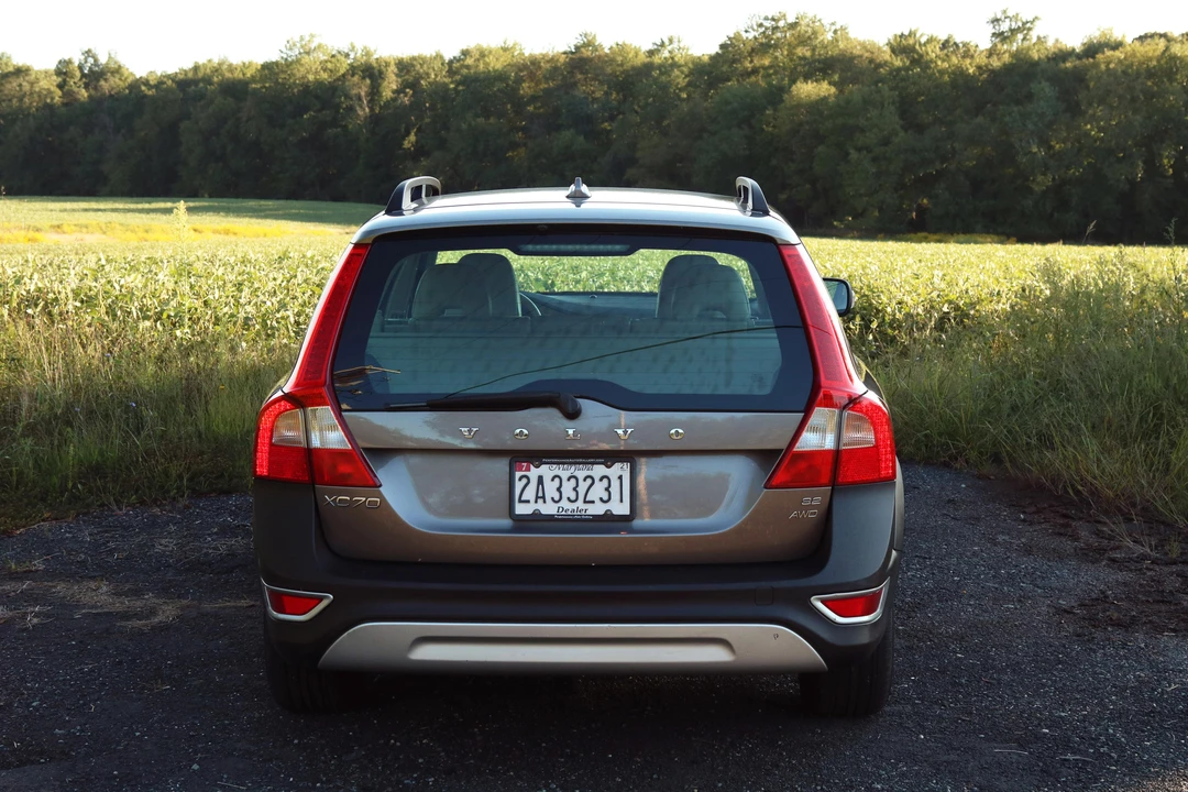 2008 Volvo XC70 3rd Gen - Image 10 of 31