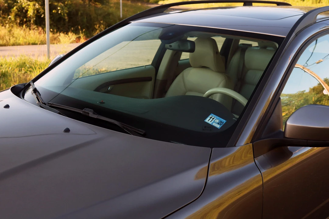 2008 Volvo XC70 3rd Gen - Image 19 of 31