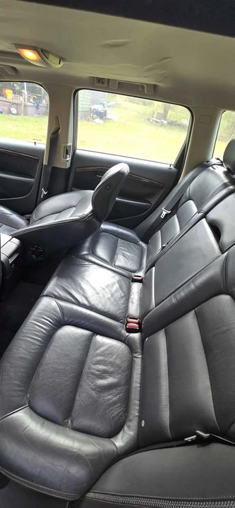 2008 Volvo XC70 3rd Gen - Image 10 of 13