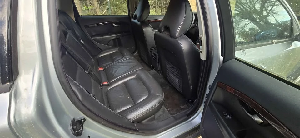 2008 Volvo XC70 3rd Gen - Image 5 of 13