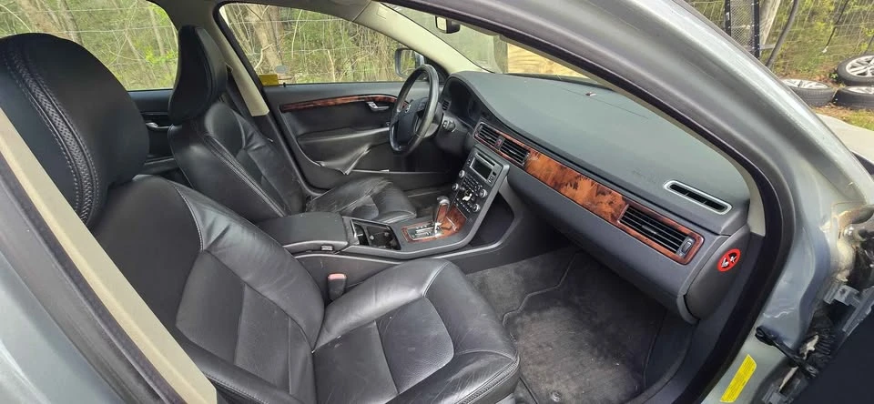 2008 Volvo XC70 3rd Gen - Image 7 of 13