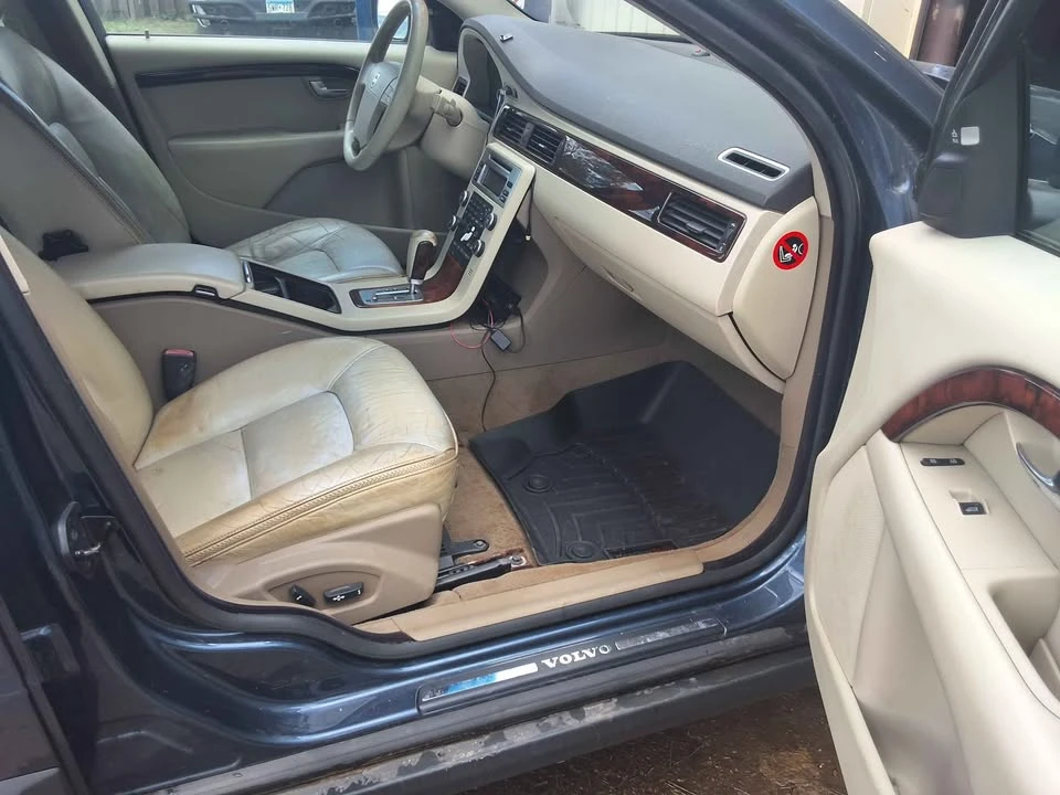 2008 Volvo XC70 3rd Gen - Image 12 of 12