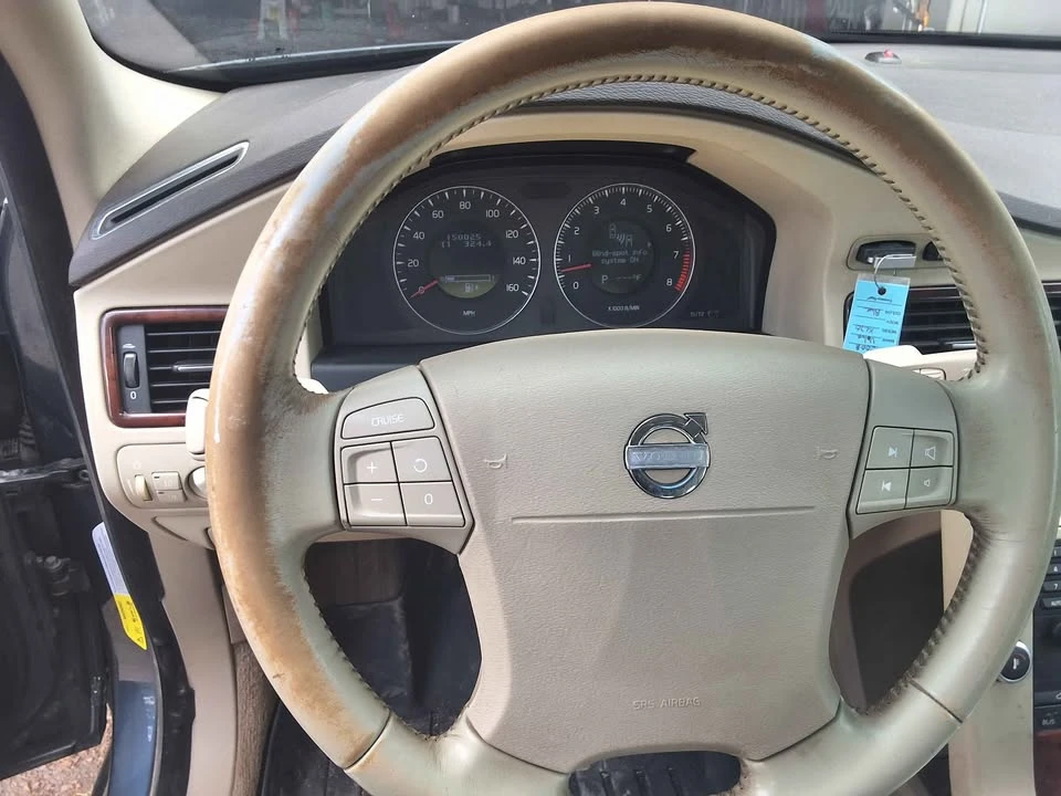 2008 Volvo XC70 3rd Gen - Image 8 of 12