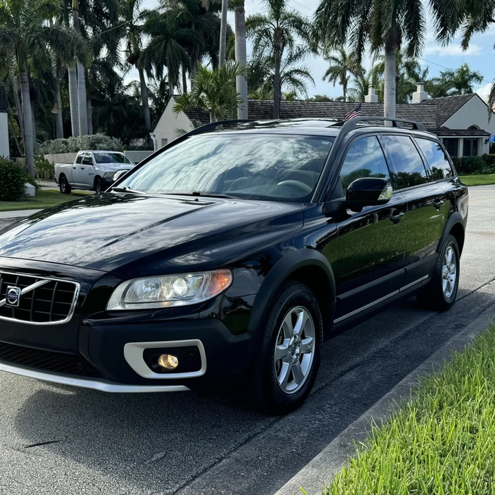2008 Volvo XC70 3rd Gen - Image 5 of 12