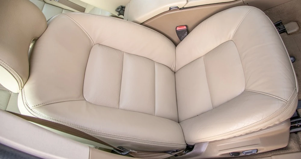 2008 Volvo XC70 3rd Gen - Image 17 of 19