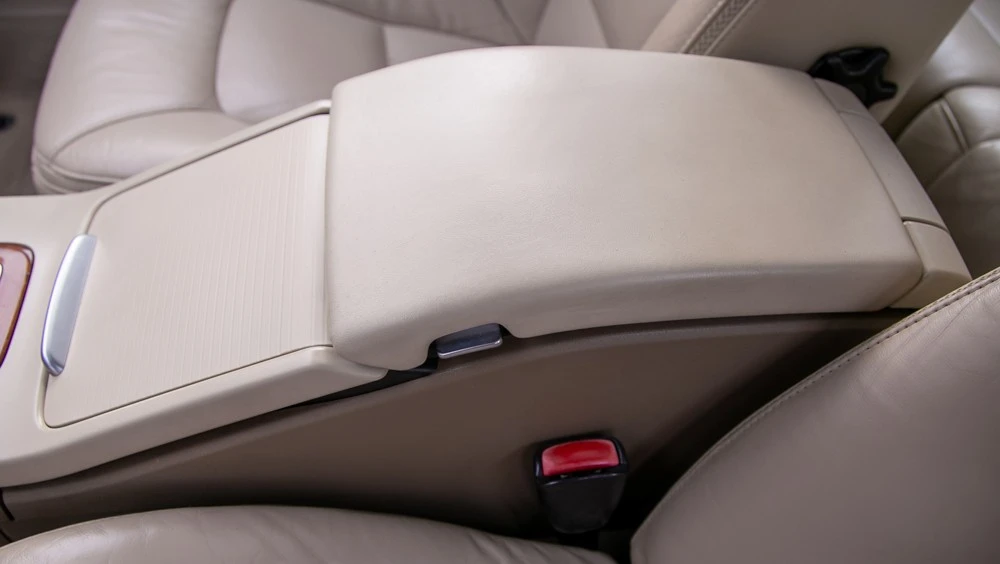 2008 Volvo XC70 3rd Gen - Image 15 of 19