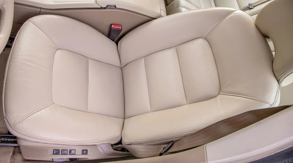 2008 Volvo XC70 3rd Gen - Image 16 of 19