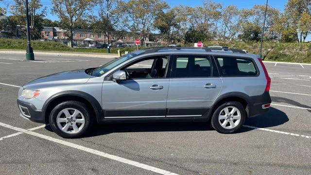 2008 Volvo XC70 3rd Gen - Image 11 of 12