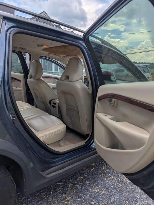 2008 Volvo XC70 3rd Gen - Image 7 of 9