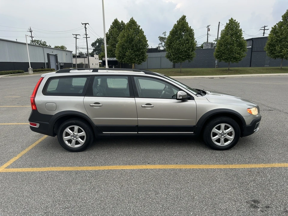 2008 Volvo XC70 3rd Gen - Image 6 of 19