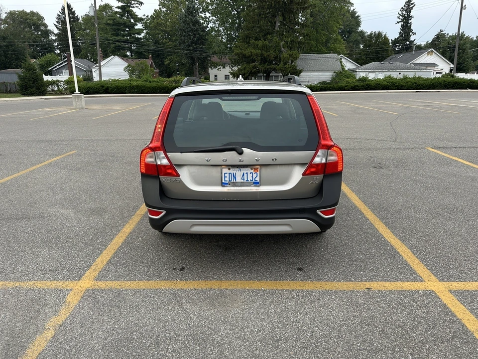 2008 Volvo XC70 3rd Gen - Image 5 of 19