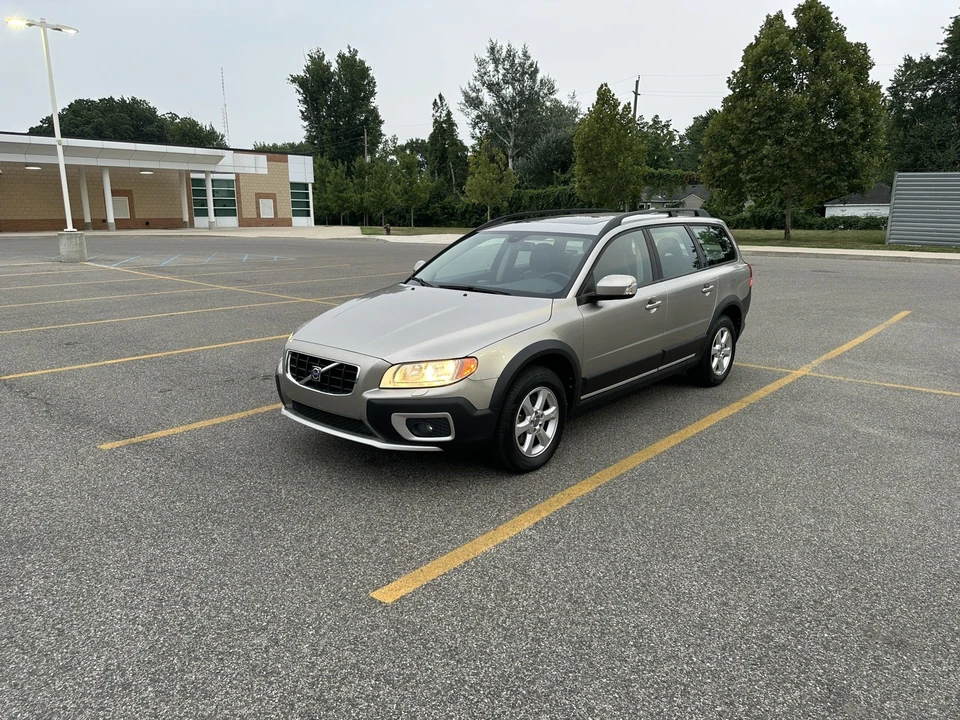 2008 Volvo XC70 3rd Gen - Image 4 of 19