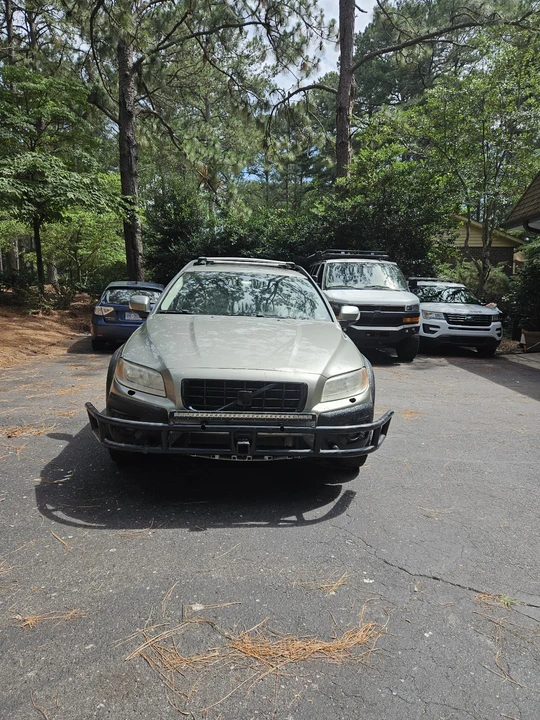 2008 Volvo XC70 3rd Gen - Image 2 of 11