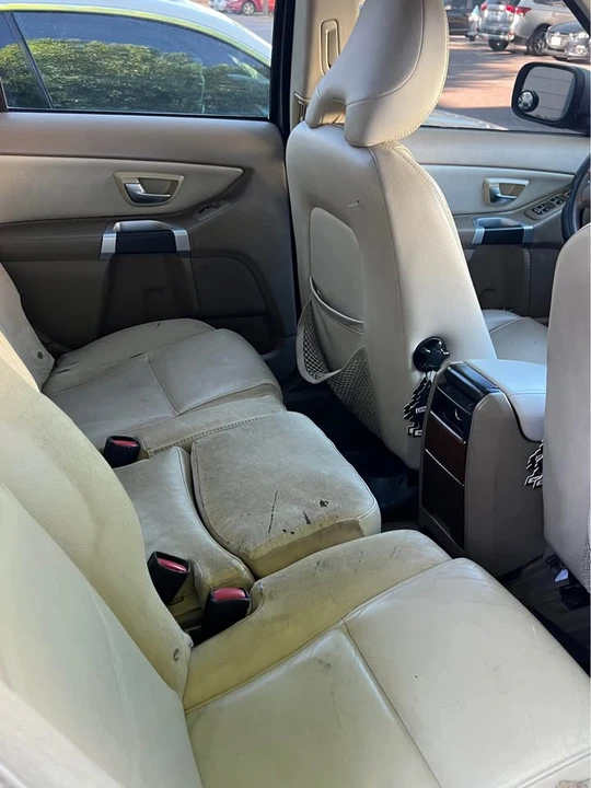 2008 Volvo XC90 1st Gen - Image 9 of 10